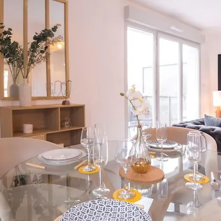 Superbe Appartement 2 Chambres - Parking Gratuit Bourg-en-Bresse Exterior foto