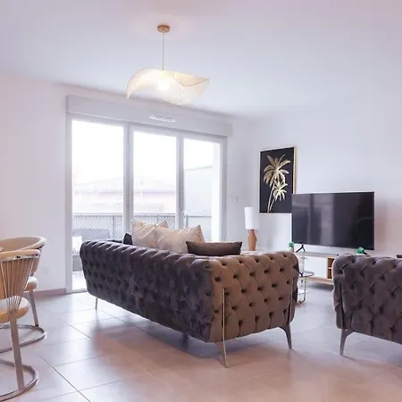 Superbe Appartement 2 Chambres - Parking Gratuit Bourg-en-Bresse Exterior foto